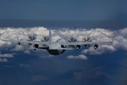 免費飛行，探索無限天空的神秘之旅，無人飛機的極限之旅，自由探索宇宙的未知邊界