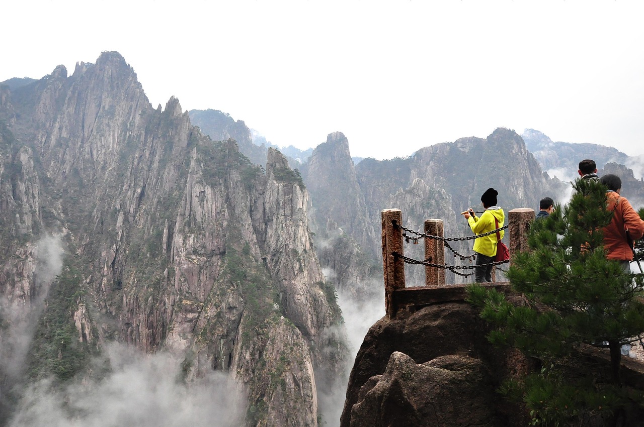 黃山網(wǎng)站搭建團(tuán)隊(duì)，專業(yè)、高效、定制化的網(wǎng)站建設(shè)服務(wù)