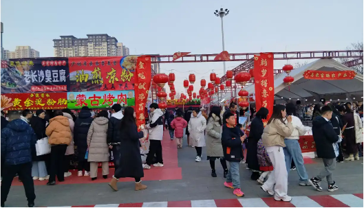 申萬宏源研究春節(jié)見聞丨河北辛集：一盞燈點亮縣域消費“新年紅”